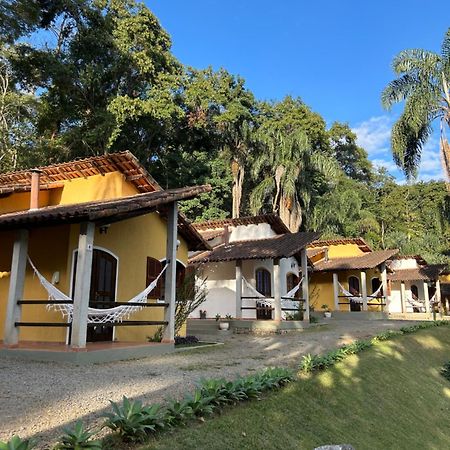 Pousada Lago Das Pedras Juiz de Fora Esterno foto